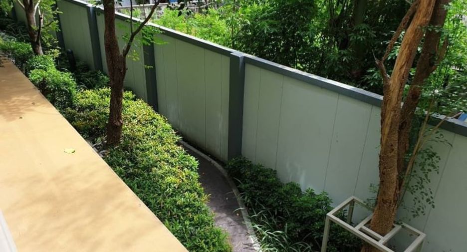 Wohnung zur Miete mit 1 Zimmer in Huai Khwang, Bangkok