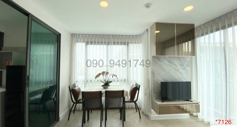 For rent 2 bedrooms condo in Phaya Thai, Bangkok
