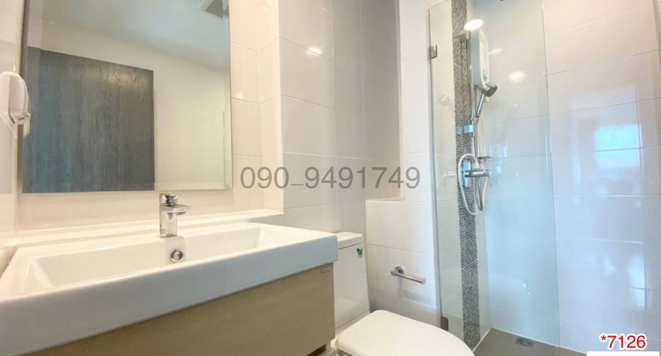 For rent 2 bedrooms condo in Phaya Thai, Bangkok