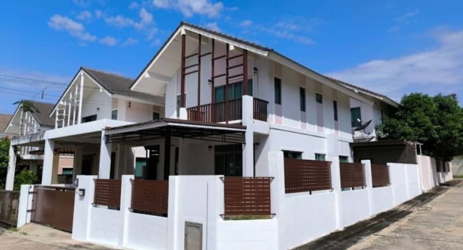 For sale 3 Beds house in Si Racha, Chonburi
