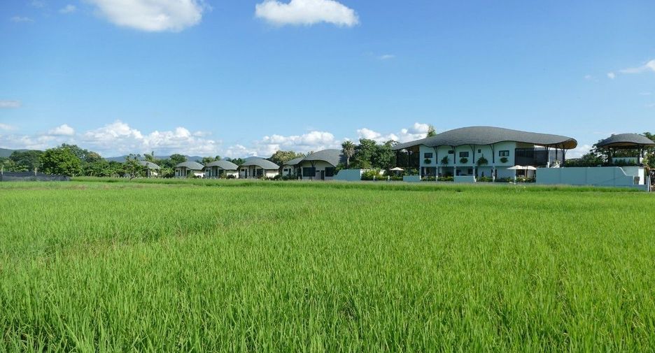 Hotel zum Kauf mit 7 Zimmer in Doi Saket, Chiang Mai