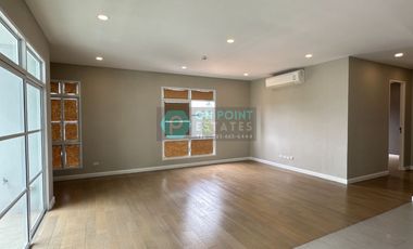 For sale 2 ベッドルーム condo in Watthana, Bangkok