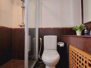 Apartment zur Miete mit 3 Zimmer in Yan Nawa, Bangkok