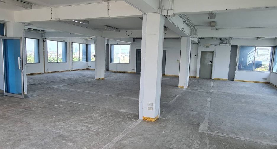 For rent office in Mueang Nonthaburi, Nonthaburi