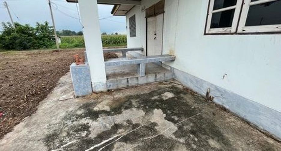 For sale 3 bedrooms house in Tak Fa, Nakhon Sawan