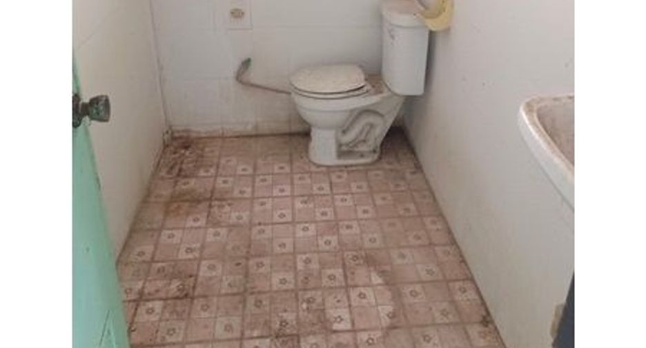 For sale 3 bedrooms house in Tak Fa, Nakhon Sawan