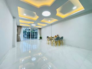 For sale 3 Beds house in Bang Phlat, Bangkok