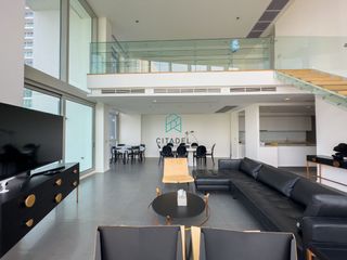 For sale 4 bedrooms condo in Sathon, Bangkok