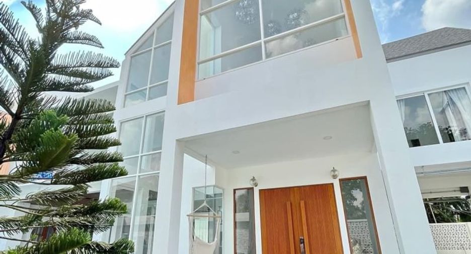 For rent and for sale 5 bed house in Mueang Nonthaburi, Nonthaburi