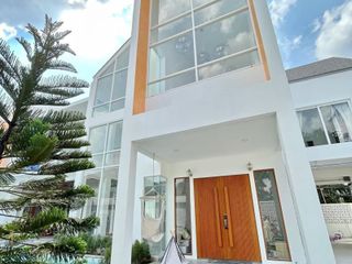 For rent 5 bed house in Mueang Nonthaburi, Nonthaburi