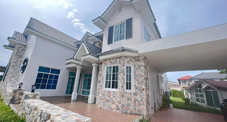 For sale 5 bed villa in Phan Thong, Chonburi