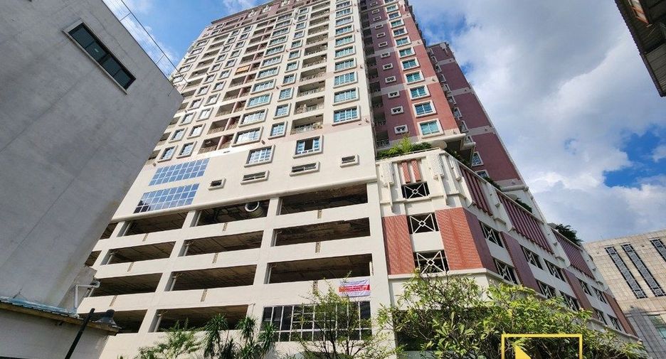 出租 3 卧室 公寓 在 Khlong Toei, 曼谷