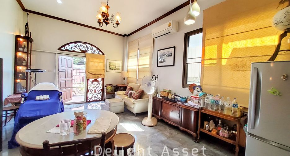 For sale 2 bedrooms house in Saphan Sung, Bangkok
