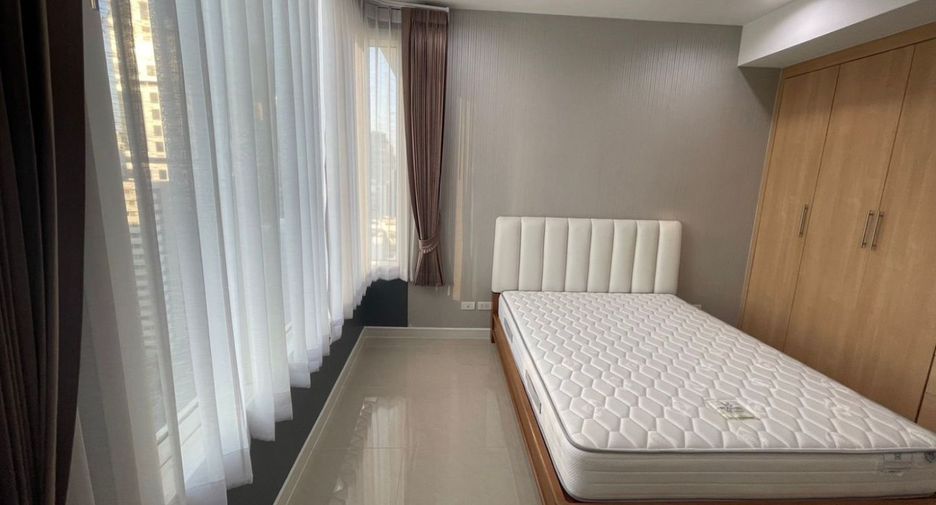 ให้เช่า 3 ห้องนอน คอนโด ใน คลองเตย, กรุงเทพฯ