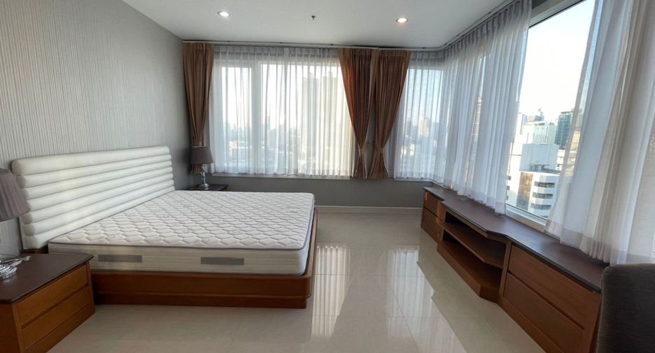 ให้เช่า 3 ห้องนอน คอนโด ใน คลองเตย, กรุงเทพฯ