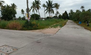 À vendre terrain à Si Racha, Chonburi