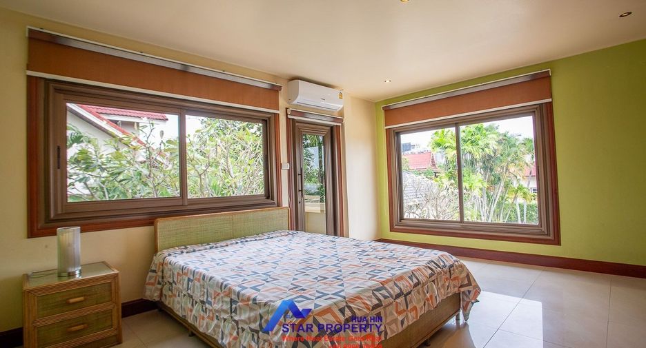À vendre 4 chambres villa à Hua Hin, Prachuap Khiri Khan