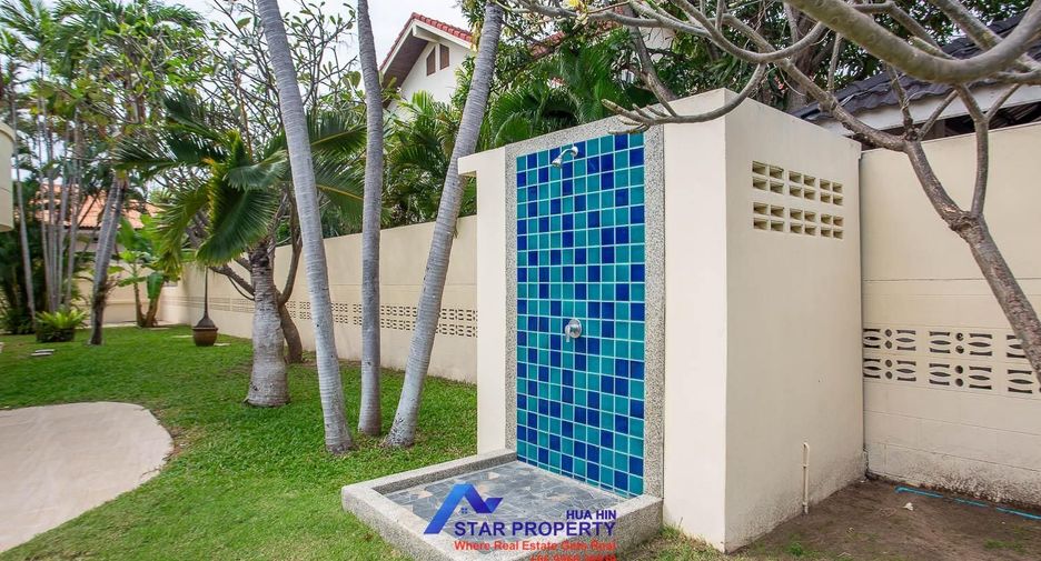 À vendre 4 chambres villa à Hua Hin, Prachuap Khiri Khan