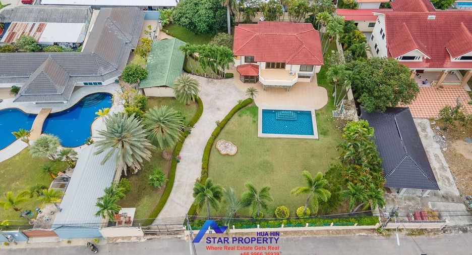 À vendre 4 chambres villa à Hua Hin, Prachuap Khiri Khan