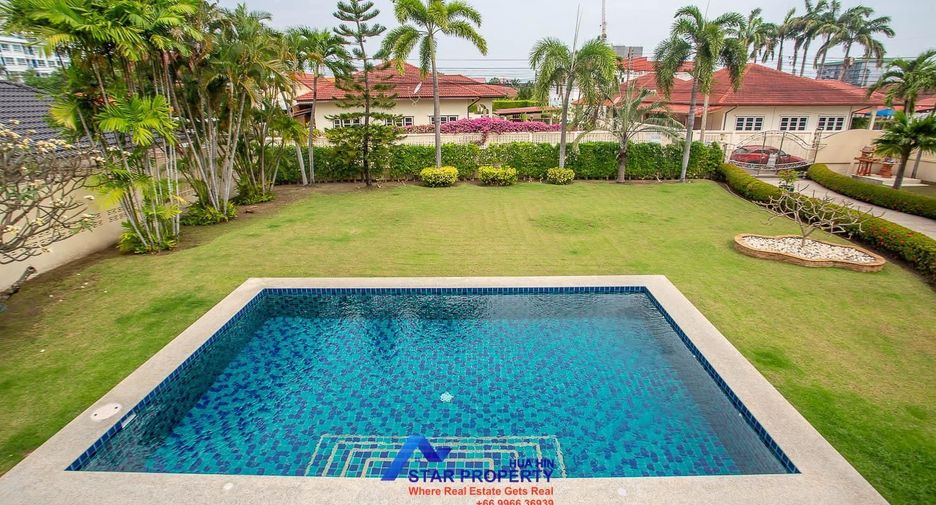 À vendre 4 chambres villa à Hua Hin, Prachuap Khiri Khan