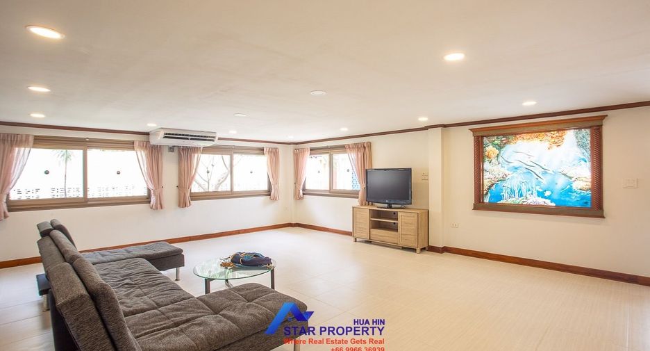 À vendre 4 chambres villa à Hua Hin, Prachuap Khiri Khan