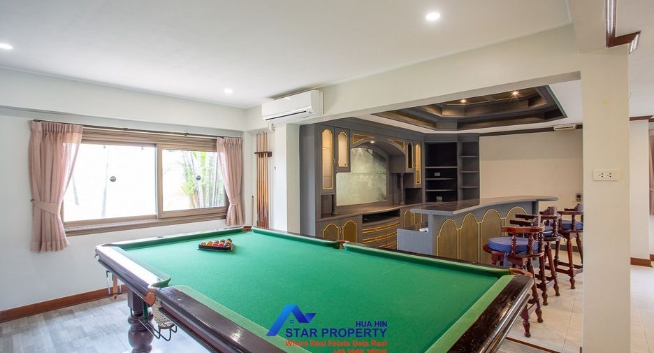 À vendre 4 chambres villa à Hua Hin, Prachuap Khiri Khan