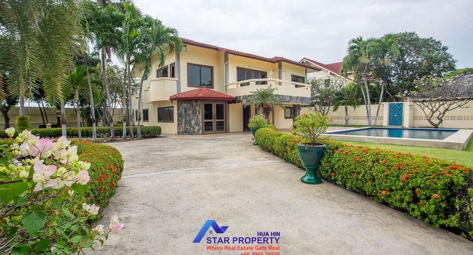À vendre 4 chambres villa à Hua Hin, Prachuap Khiri Khan