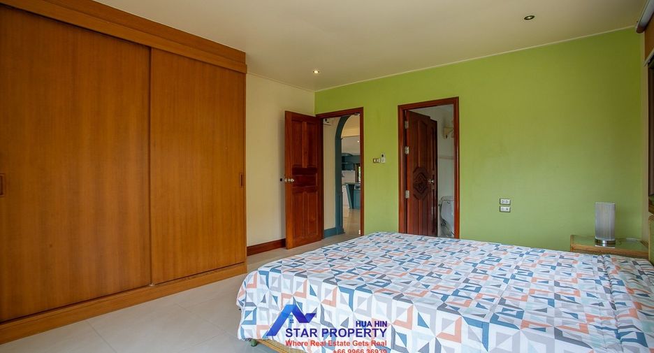 À vendre 4 chambres villa à Hua Hin, Prachuap Khiri Khan