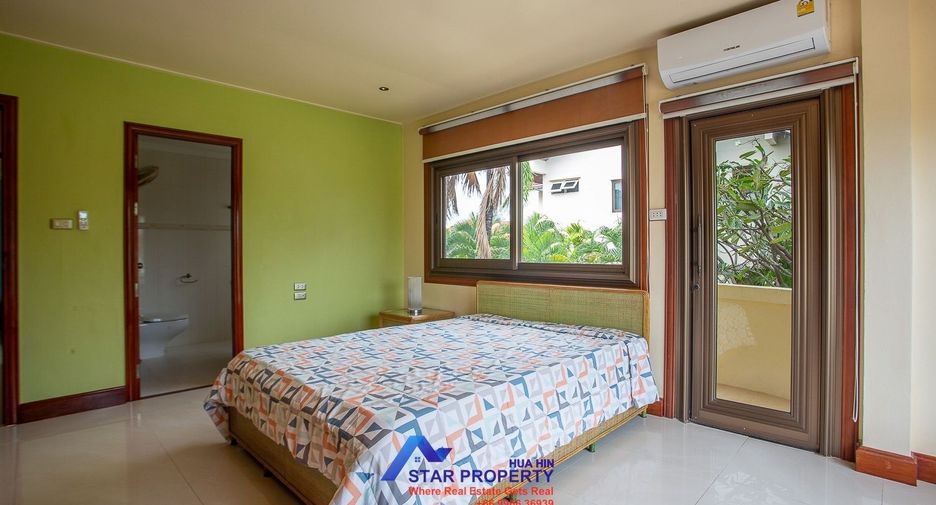 À vendre 4 chambres villa à Hua Hin, Prachuap Khiri Khan