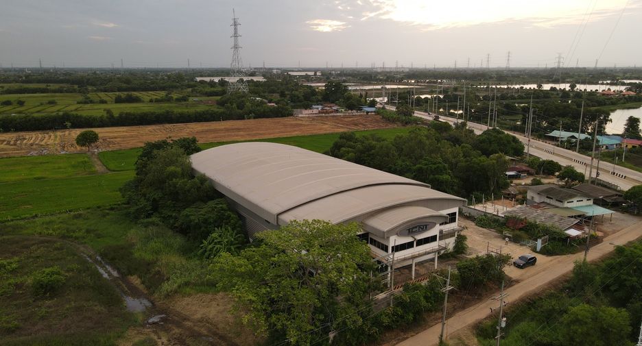 For sale warehouse in Ban Pho, Chachoengsao