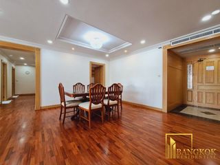 Apartamento en alquiler de 3 habitaciones en Watthana, Bangkok