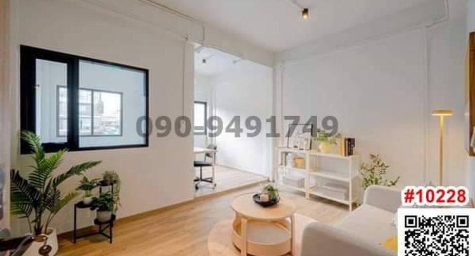 For sale 3 bedrooms townhouse in Bang Kho Laem, Bangkok