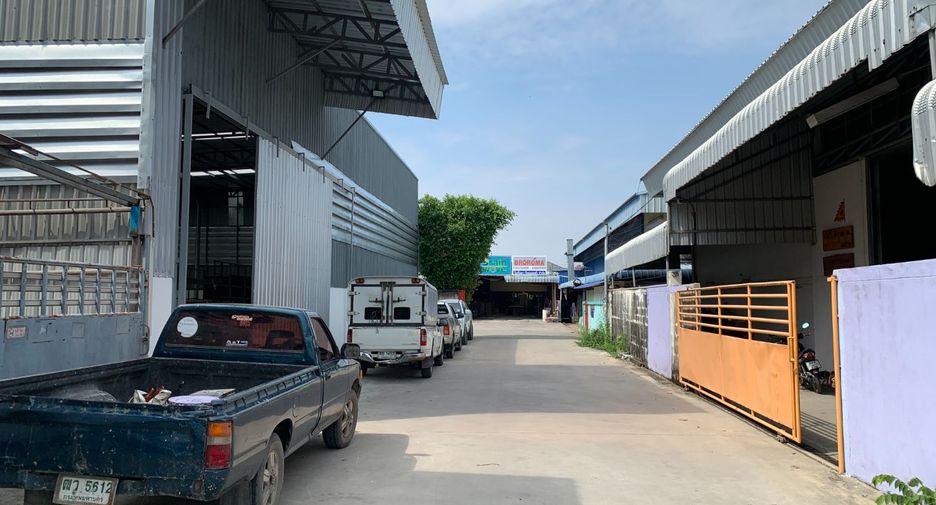 For rent warehouse in Bueng Kum, Bangkok