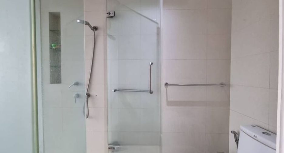 Wohnung zur Miete mit 2 Zimmer in Khlong Toei, Bangkok