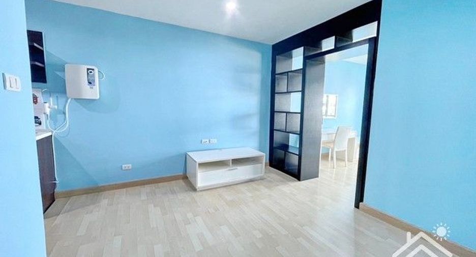 For sale 1 bed condo in Mueang Chon Buri, Chonburi