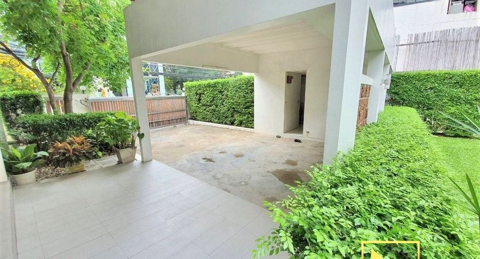 For rent 3 bed house in Sathon, Bangkok Hipflat