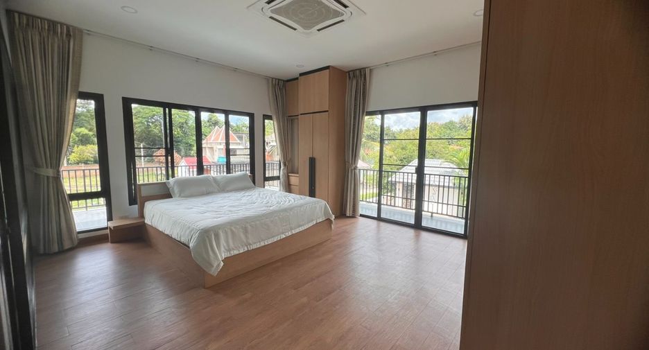 For rent and for sale 5 bedrooms villa in San Sai, Chiang Mai