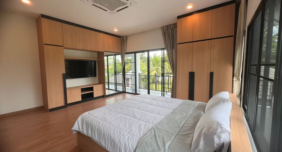 For rent and for sale 5 bedrooms villa in San Sai, Chiang Mai