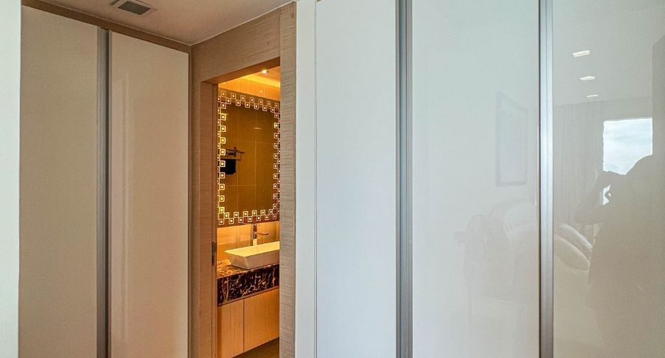 For sale 2 bedrooms condo in Bang Lamung, Chonburi