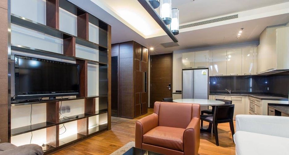 For rent and for sale 2 bedrooms condo in Watthana, Bangkok
