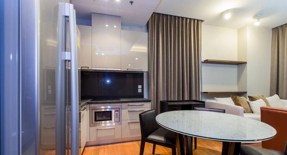 For rent and for sale 2 bedrooms condo in Watthana, Bangkok