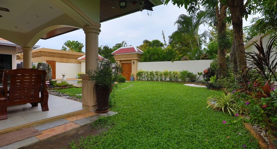 For sale 3 bed house in Bang Lamung, Chonburi