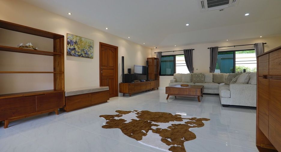 For sale 3 bed house in Bang Lamung, Chonburi