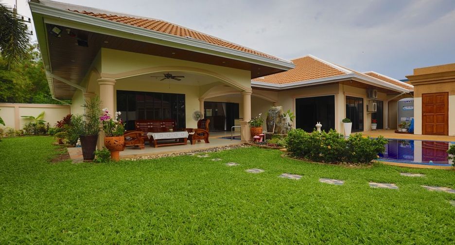 For sale 3 bed house in Bang Lamung, Chonburi