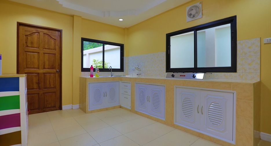 For sale 3 bed house in Bang Lamung, Chonburi