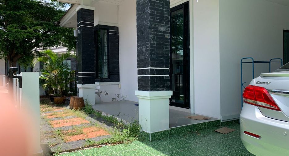 For sale 3 bedrooms house in Phan Thong, Chonburi