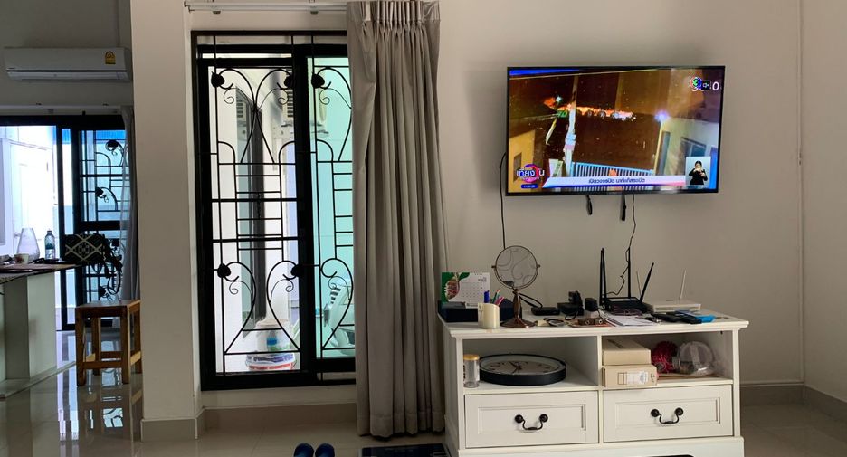 For sale 3 bedrooms house in Phan Thong, Chonburi