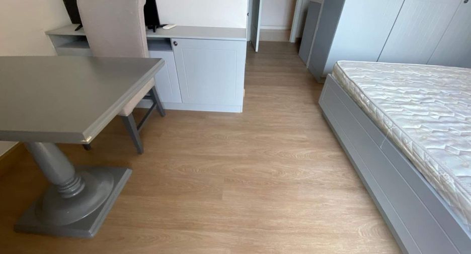 For rent 1 bed condo in Phaya Thai, Bangkok