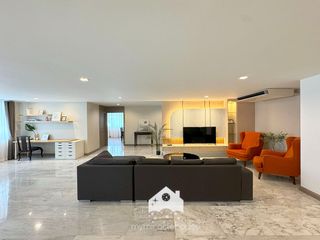 For rent 3 bed condo in Watthana, Bangkok