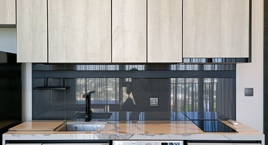 Condo en alquiler de estudio en Phra Khanong, Bangkok